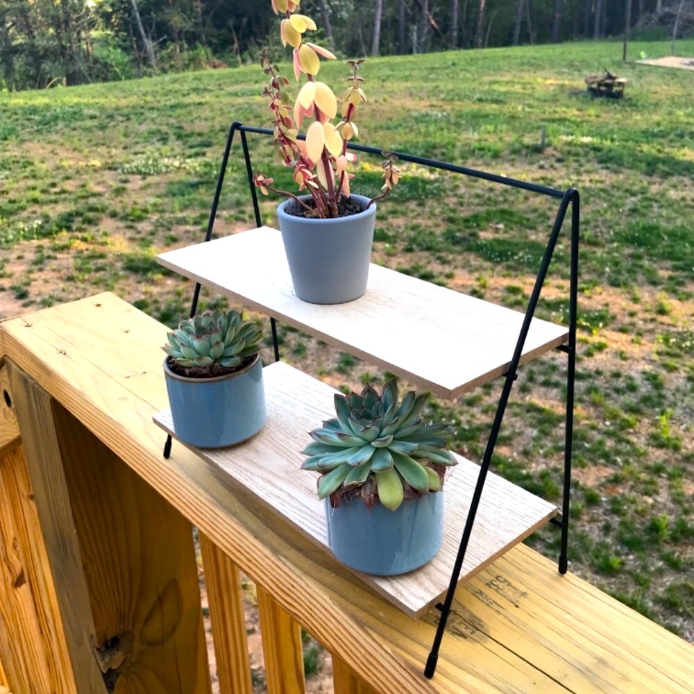 🌸NEW Tiered plant stand